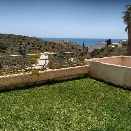 Cosy, Quiet Holiday Flat With Sea View Apartmán
