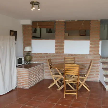 Cosy, Quiet Holiday Flat With Sea View Apartmán *